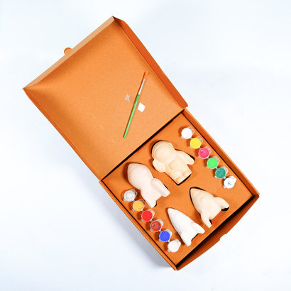 Rocket Colouring Kit
